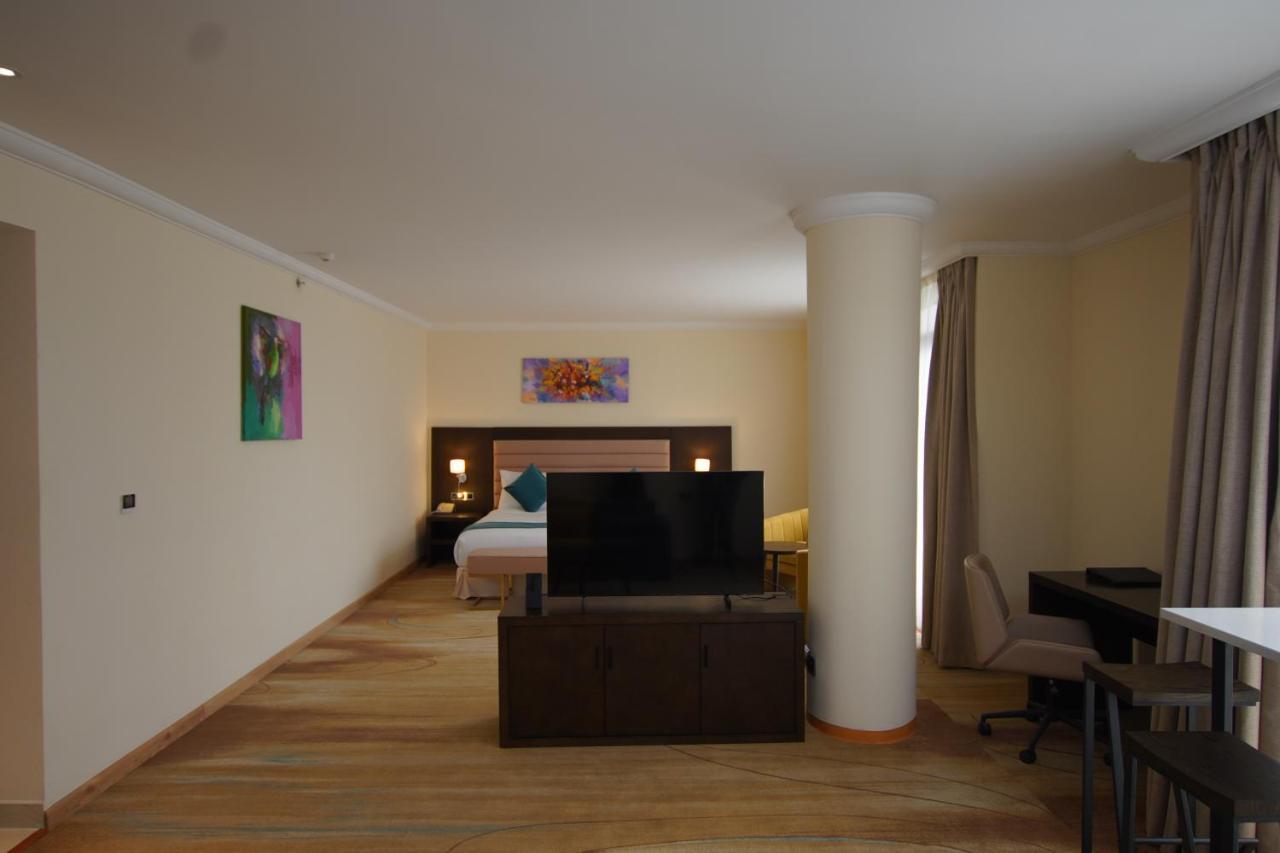 Best Western Premier Dynasty Addis Ababa Dış mekan fotoğraf