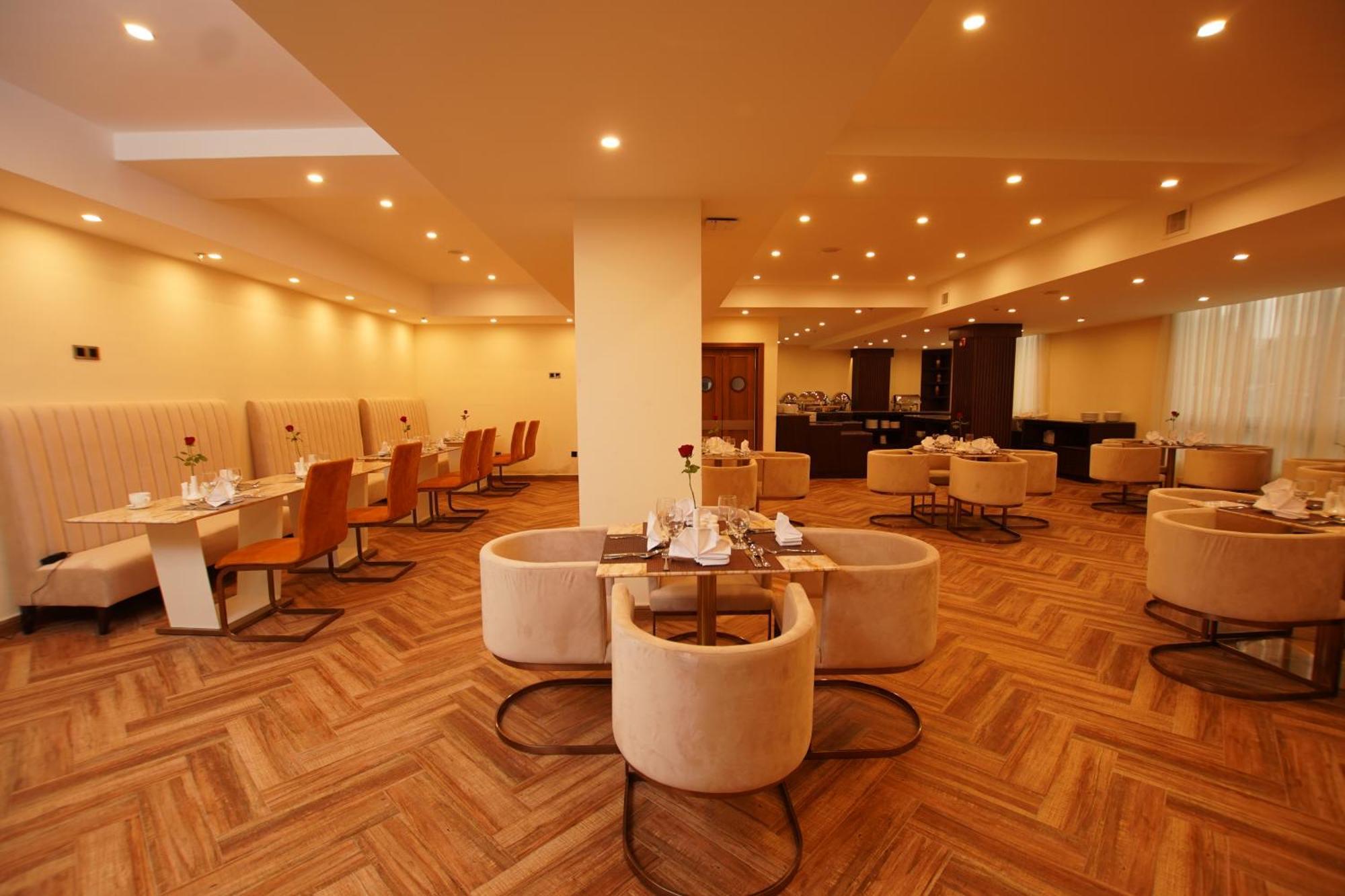 Best Western Premier Dynasty Addis Ababa Dış mekan fotoğraf