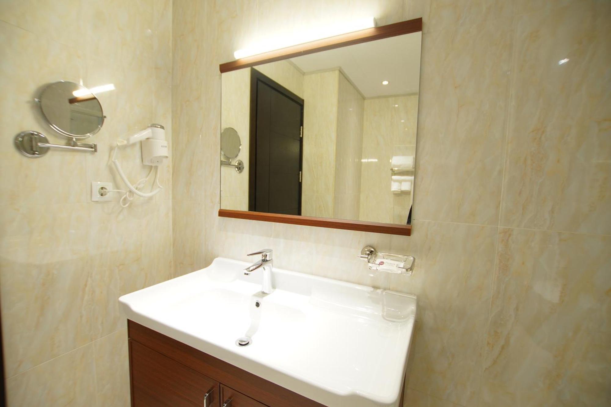 Best Western Premier Dynasty Addis Ababa Dış mekan fotoğraf